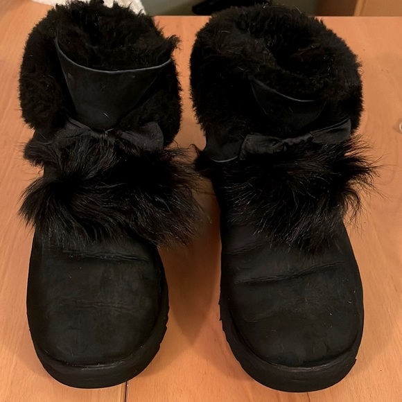 UGG Shoes - Ugg boots